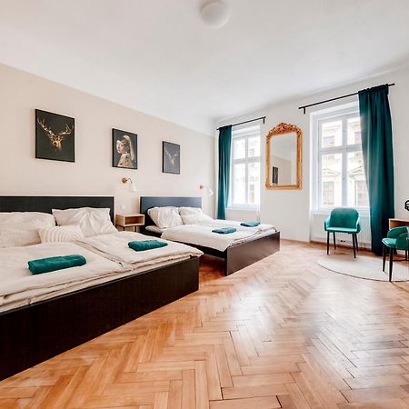 City Center Premium Apartment Praag Buitenkant foto